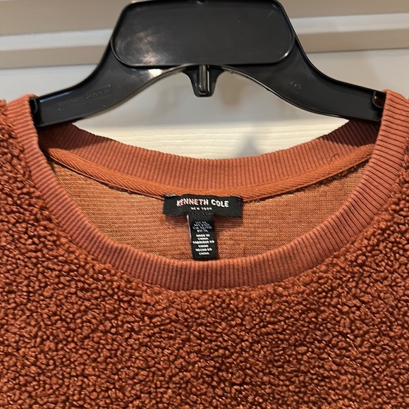 Women’s Kenneth Cole Sweatshirt - Picture 4 of 7